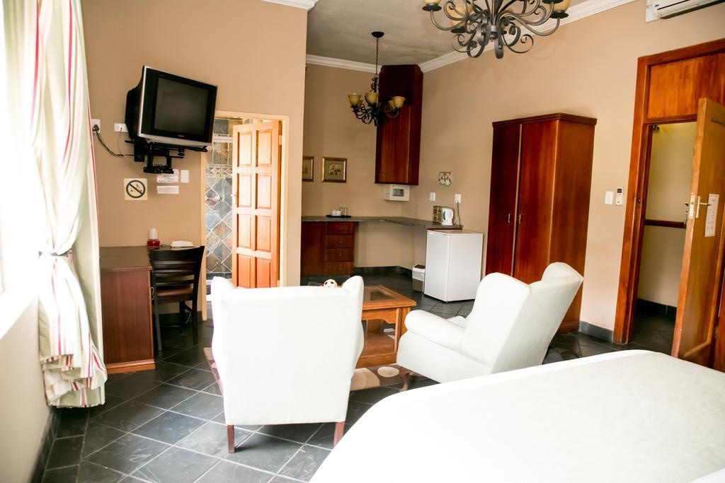 Picanha Grill Guest House & Events Venue Nigel Pokoj fotografie